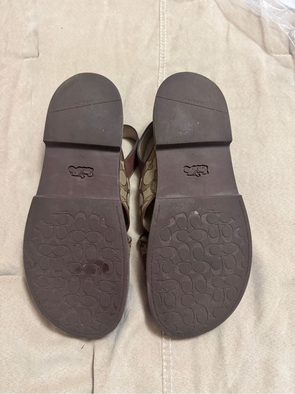 COACH Fraser Sandal In Signature Jacquard - Picture 7 of 7